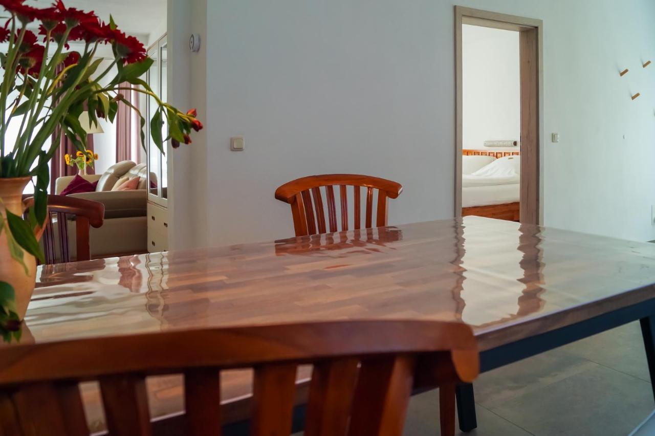 Appartement Ferien Unnern Appelboom à Gross Kordshagen Extérieur photo